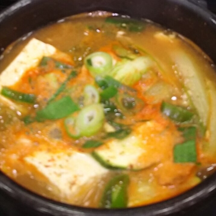 ご飯がすすむ!キムチチゲ鍋 スンドゥブ